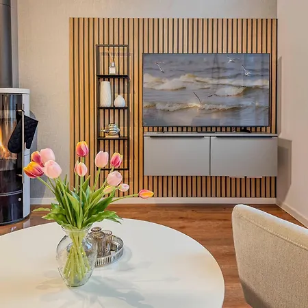 Holiday home Kraanstiet 2
